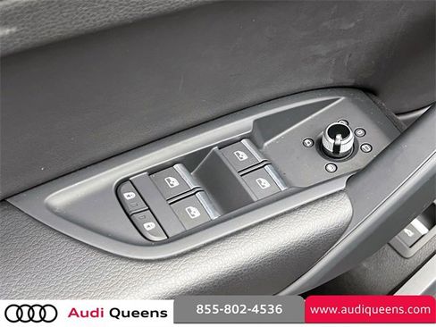 Certified 2023 Audi Q5 2.0T Premium w/ Convenience Package image 15