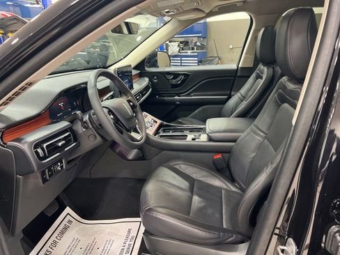 Used 2024 Lincoln Aviator Reserve w/ Equipment Group 201A AWD/4WD image 10