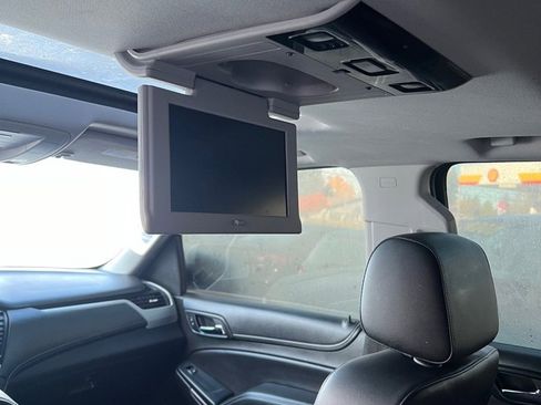 Used 2018 GMC Yukon SLT image 35