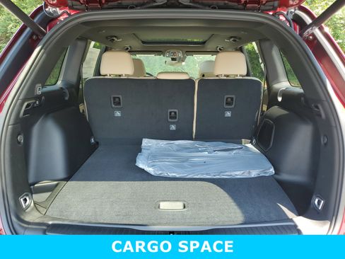 New 2025 Jeep Grand Cherokee Limited image 10