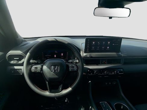 New 2026 Honda Pilot Sport image 18