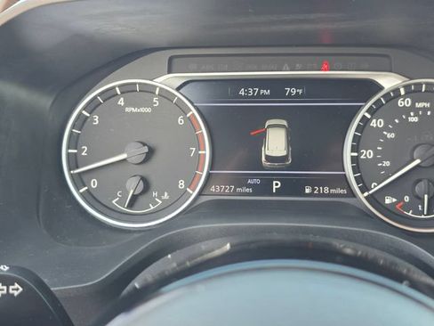 Used 2022 Nissan Rogue SV AWD/4WD image 17