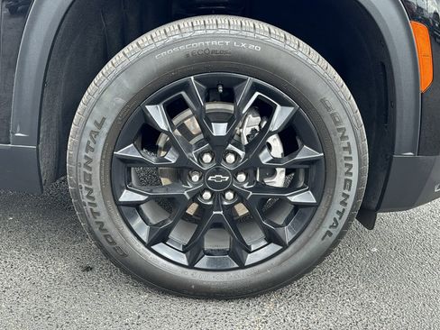 Used 2024 Chevrolet Traverse LS w/ Midnight/Sport Edition image 10