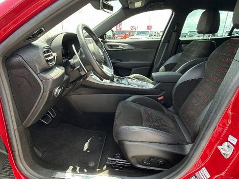 Used 2024 Dodge Hornet R/T AWD/4WD image 13