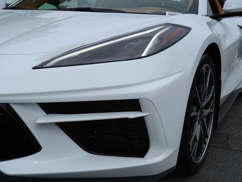 Used 2026 Chevrolet Corvette Stingray Premium Conv RWD image 6