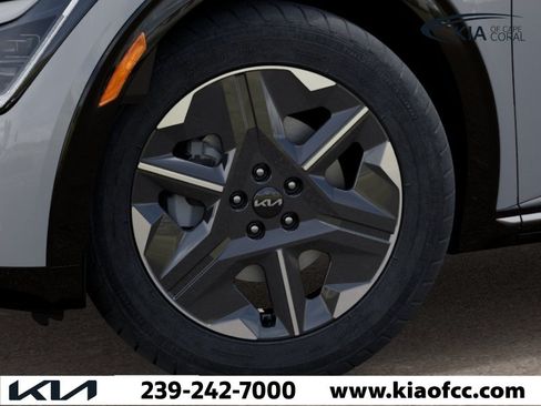 New 2026 Kia EV6 Light RWD image 9