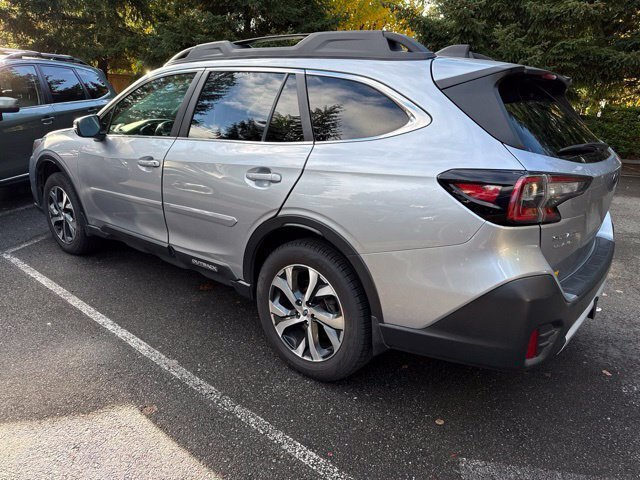 Used 2022 Subaru Outback Limited XT w/ Popular Package #2 AWD/4WD image 4