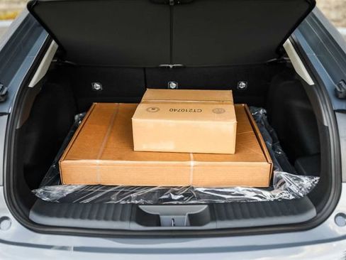New 2026 Toyota Prius Plug-In Hybrid w/ Limited Premium Package FWD image 9