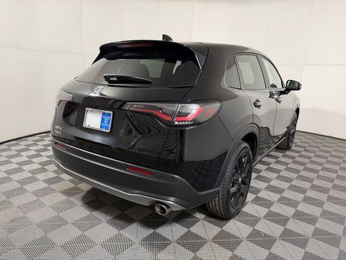 Certified 2025 Honda HR-V Sport image 8