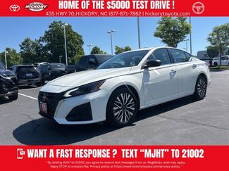 Used 2025 Nissan Altima 2.5 SV FWD video 1