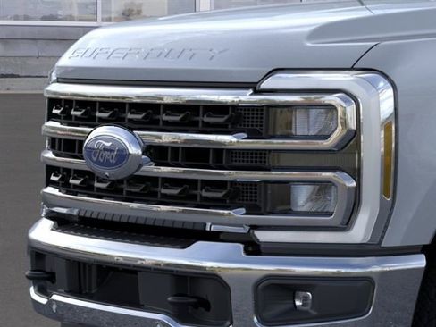 New 2026 Ford F250 King Ranch w/ Chrome Package AWD/4WD image 17