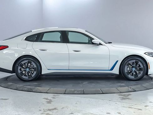 Used 2023 BMW i4 eDrive35 RWD image 8