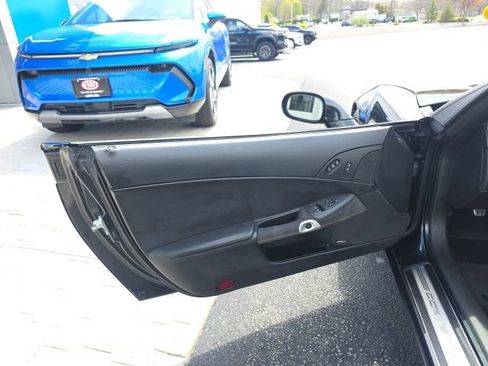 Used 2012 Chevrolet Corvette Grand Sport w/ 3LT Preferred Equipment Group RWD image 16