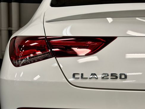 Used 2023 Mercedes-Benz CLA 250 image 13