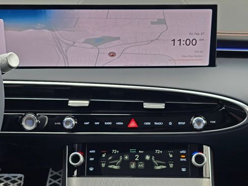 New 2026 Genesis GV70 2.5T Sport Prestige image 13