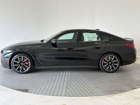 New 2026 BMW i4 xDrive40i w/ M Sport Package AWD/4WD image 2