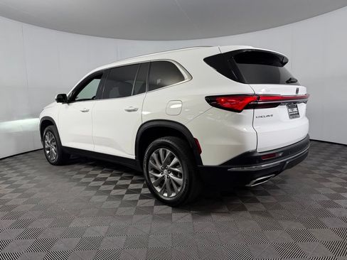 Used 2026 Buick Enclave Preferred FWD image 9