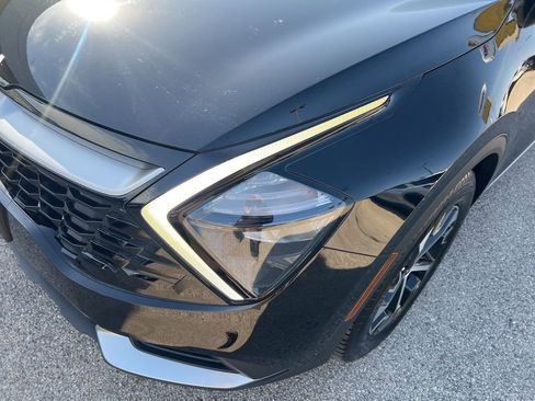 Used 2023 Kia Sportage EX image 27