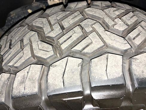 Used 2021 Ford Bronco Wildtrak image 4