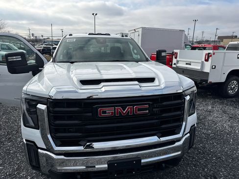 New 2026 GMC Sierra 2500 Pro w/ Snow Plow Prep/Camper Package image 16