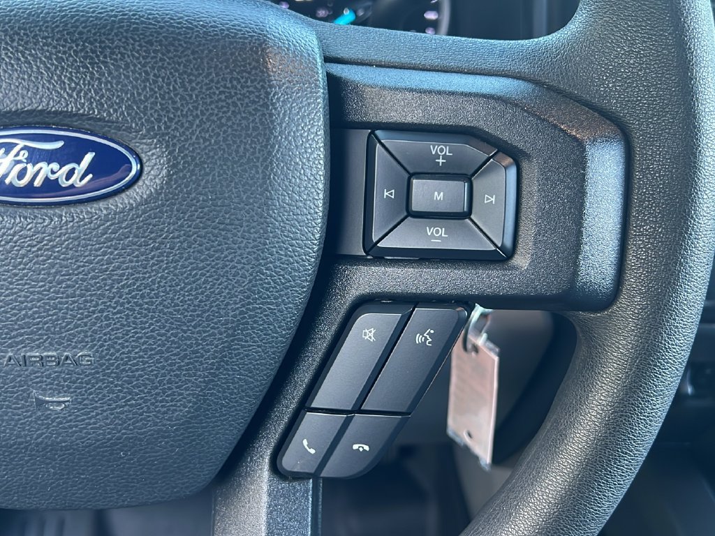 Used 2022 Ford F250 XLT w/ Black Appearance Package AWD/4WD image 20