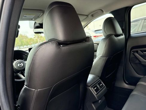 Certified 2025 MAZDA CX-50 AWD 2.5 S w/ Preferred Package image 16