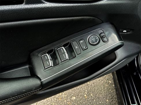 Used 2024 Honda Civic Touring image 13