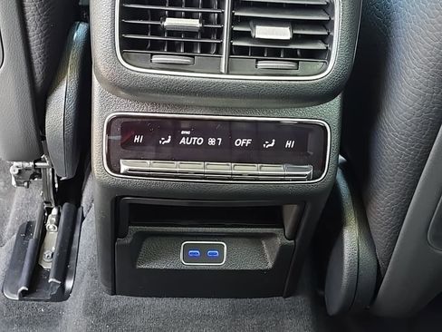 New 2026 Mercedes-Benz GLS 450 4MATIC image 36