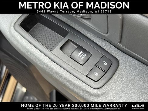 Used 2015 RAM 1500 Big Horn AWD/4WD image 49