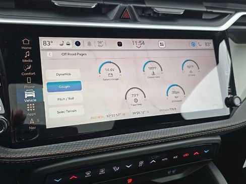 New 2026 Jeep Cherokee Limited image 35