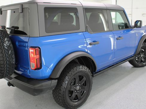 Used 2024 Ford Bronco Black Diamond AWD/4WD image 15