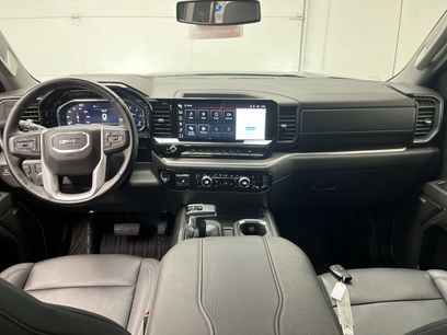 Certified 2025 GMC Sierra 1500 SLT w/ SLT Premium Plus Package