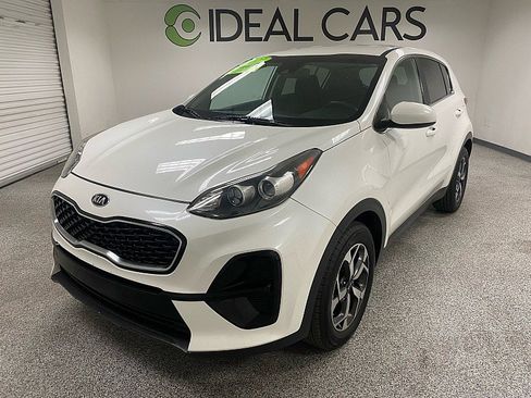 Used 2021 Kia Sportage LX image 1