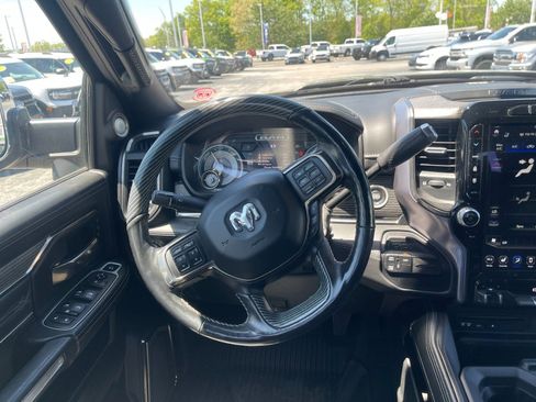Used 2019 RAM 2500 Limited AWD/4WD image 16