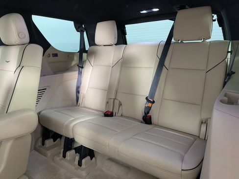 Certified 2024 Cadillac Escalade Premium Luxury AWD/4WD image 30