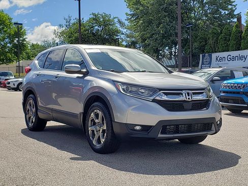 Used 2019 Honda CR-V EX image 3