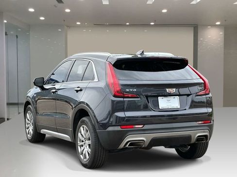 Used 2023 Cadillac XT4 Premium Luxury w/ Cold Weather Package FWD image 3