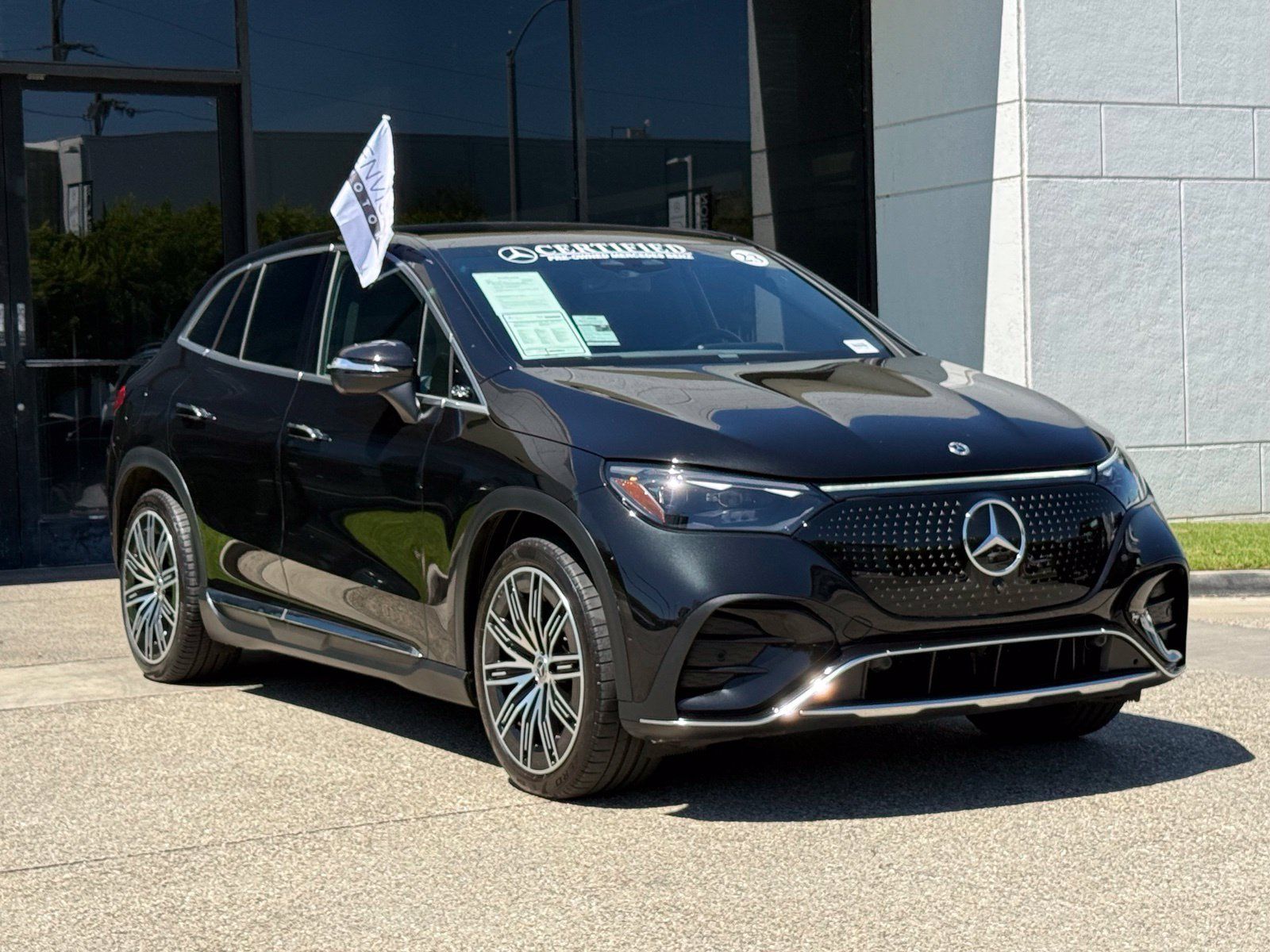 Used 2023 Mercedes-Benz EQE 350+ SUV w/ AMG Line Exterior Package image 8