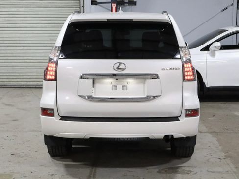 Used 2014 Lexus GX 460 AWD/4WD image 6
