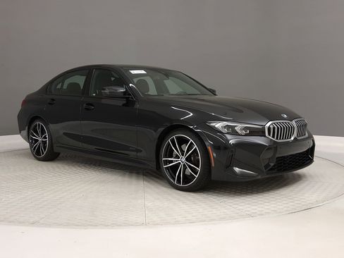 Used 2023 BMW 330i xDrive Sedan w/ M Sport Package image 5