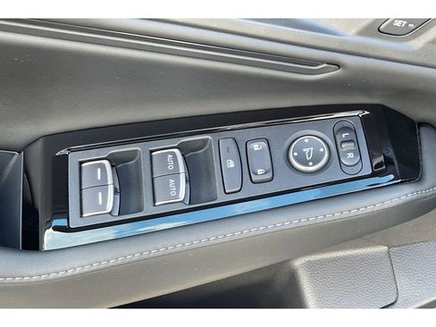 Certified 2025 Honda Accord Touring image 12