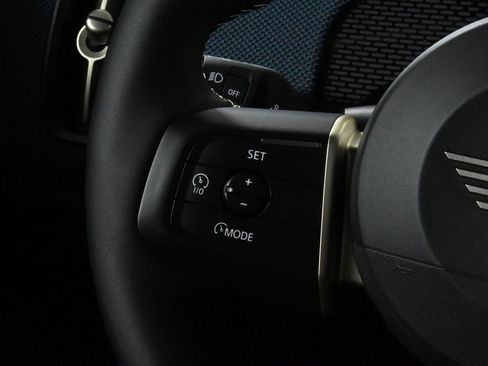 Used 2025 MINI Cooper Countryman S w/ Comfort Package Max image 20