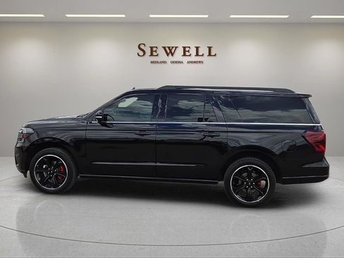 Used 2022 Ford Expedition Max Limited AWD/4WD image 2
