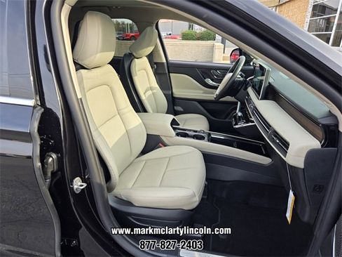 New 2026 Lincoln Corsair Grand Touring image 10