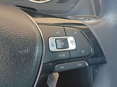 Used 2019 Volkswagen Tiguan S w/ Driver Assistance Package FWD image 7