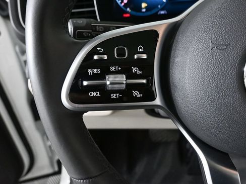 Used 2020 Mercedes-Benz GLE 350 4MATIC image 10