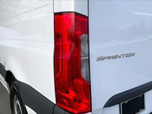 New 2026 Mercedes-Benz Sprinter 2500 image 19