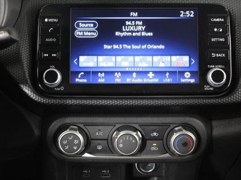 Certified 2024 Nissan Kicks SV image 9