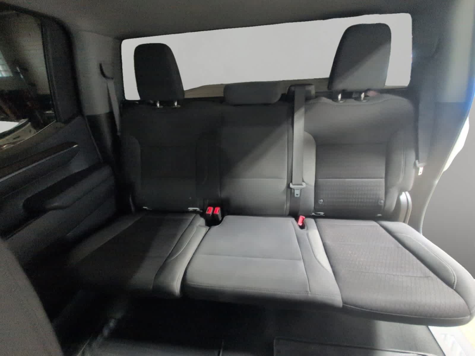 Used 2023 Chevrolet Silverado 1500 LT AWD/4WD image 13