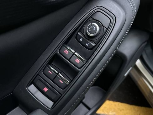Certified 2023 Subaru Forester Touring AWD/4WD image 16